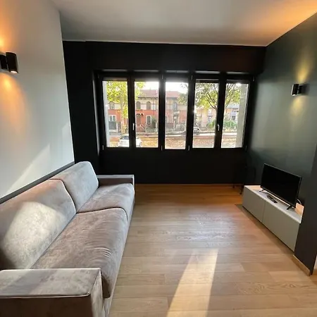 Apartament Capital Station - Black Mediolan
